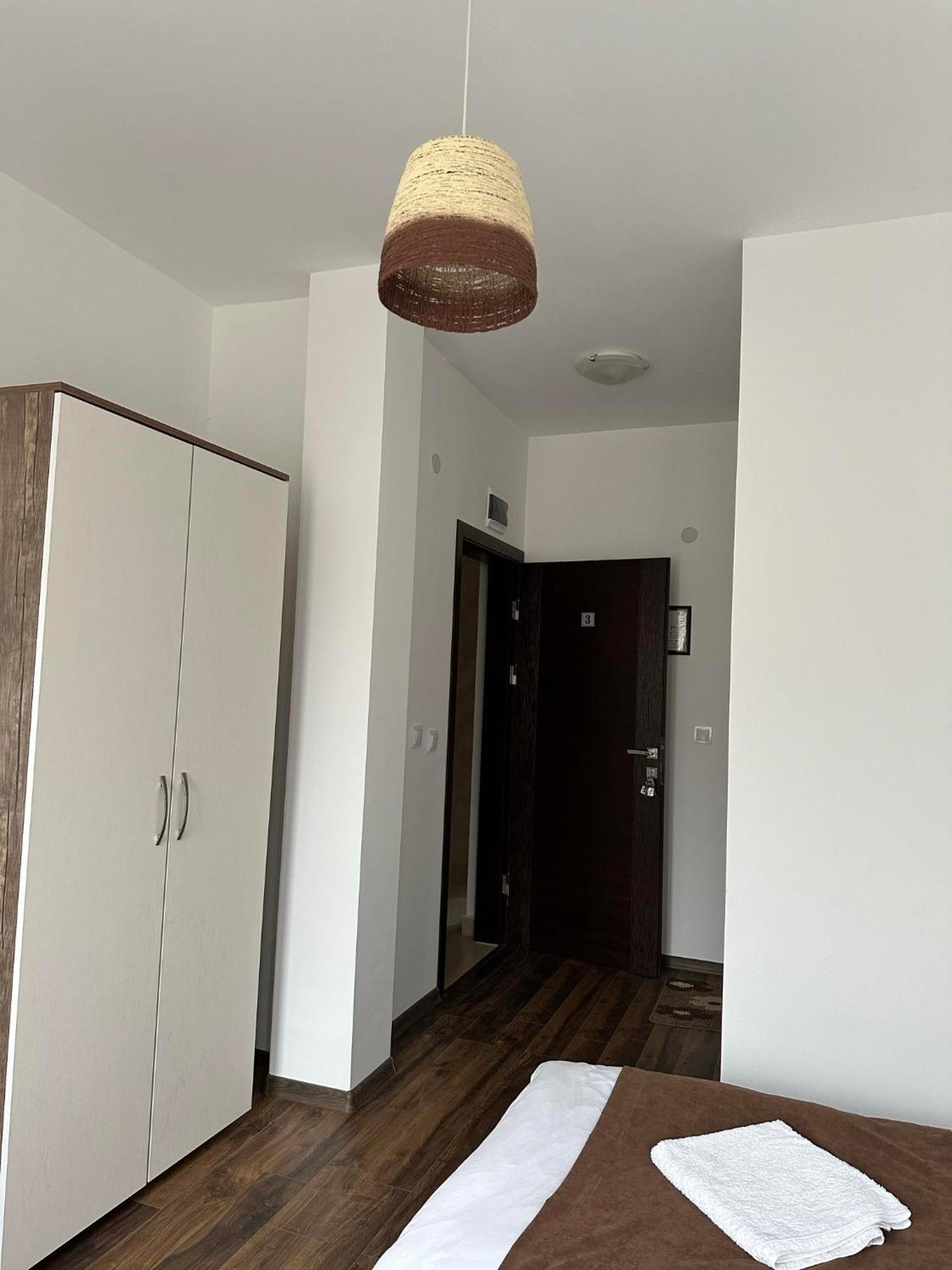Chakalarovo Бялата Къща酒店 外观 照片